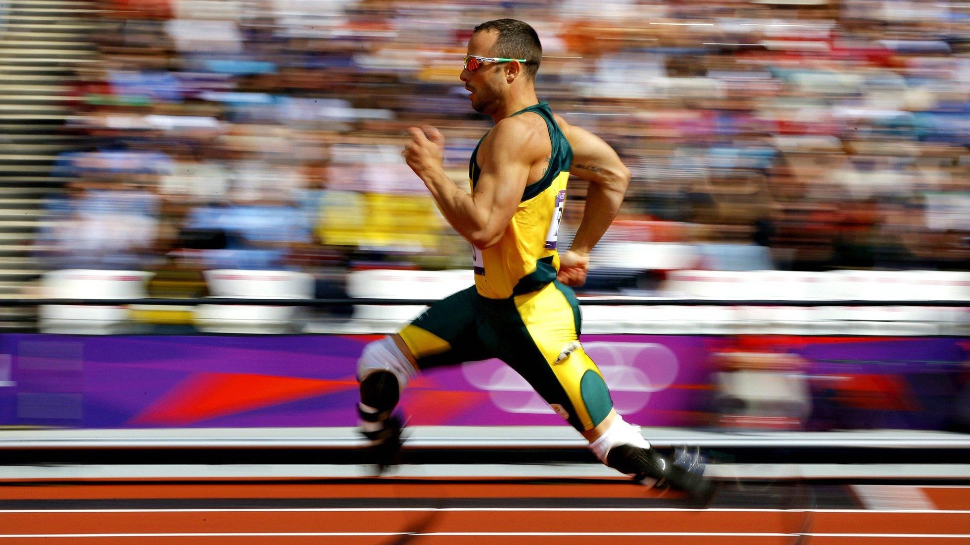 赛道与球场，当F1爵士在北京街道带走胜利