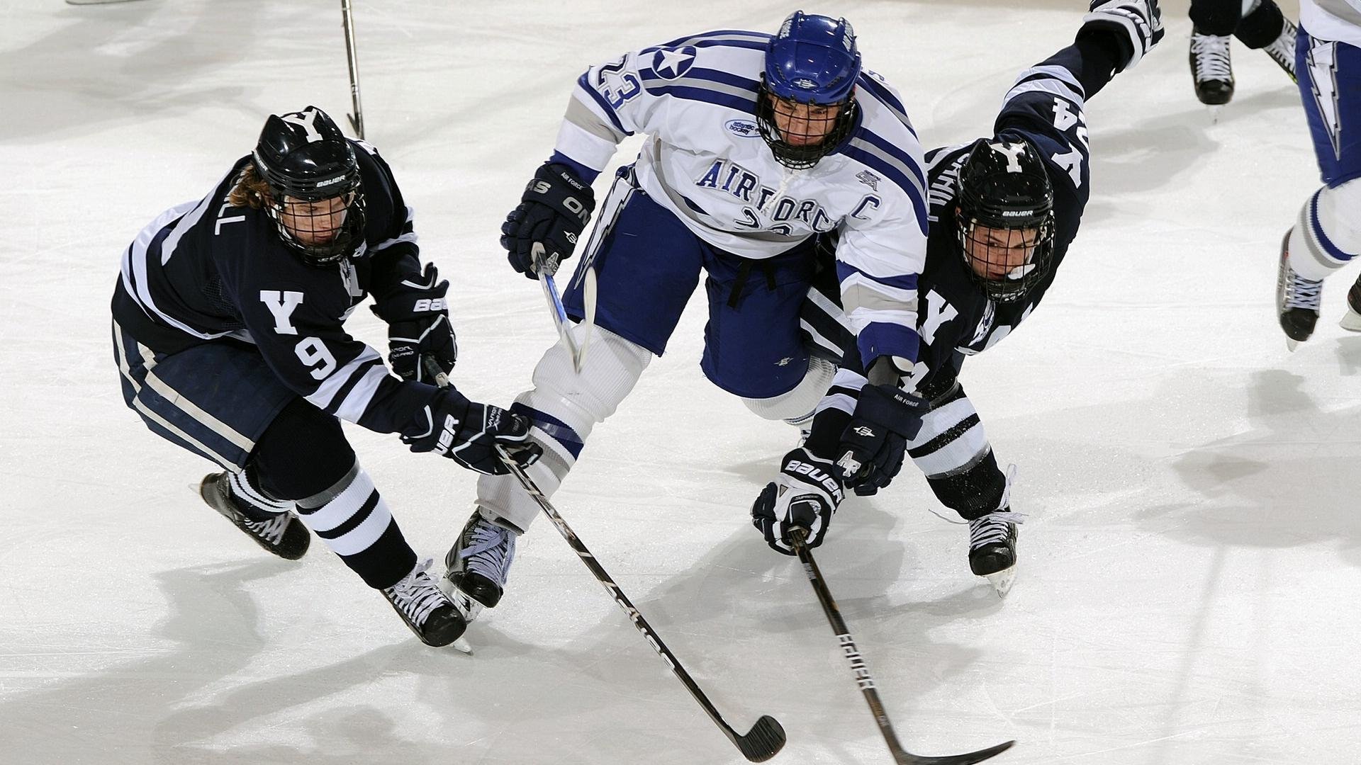 熊猫体育在线-赛道与战场，F1新赛季揭幕战背后的乌克兰闪电战